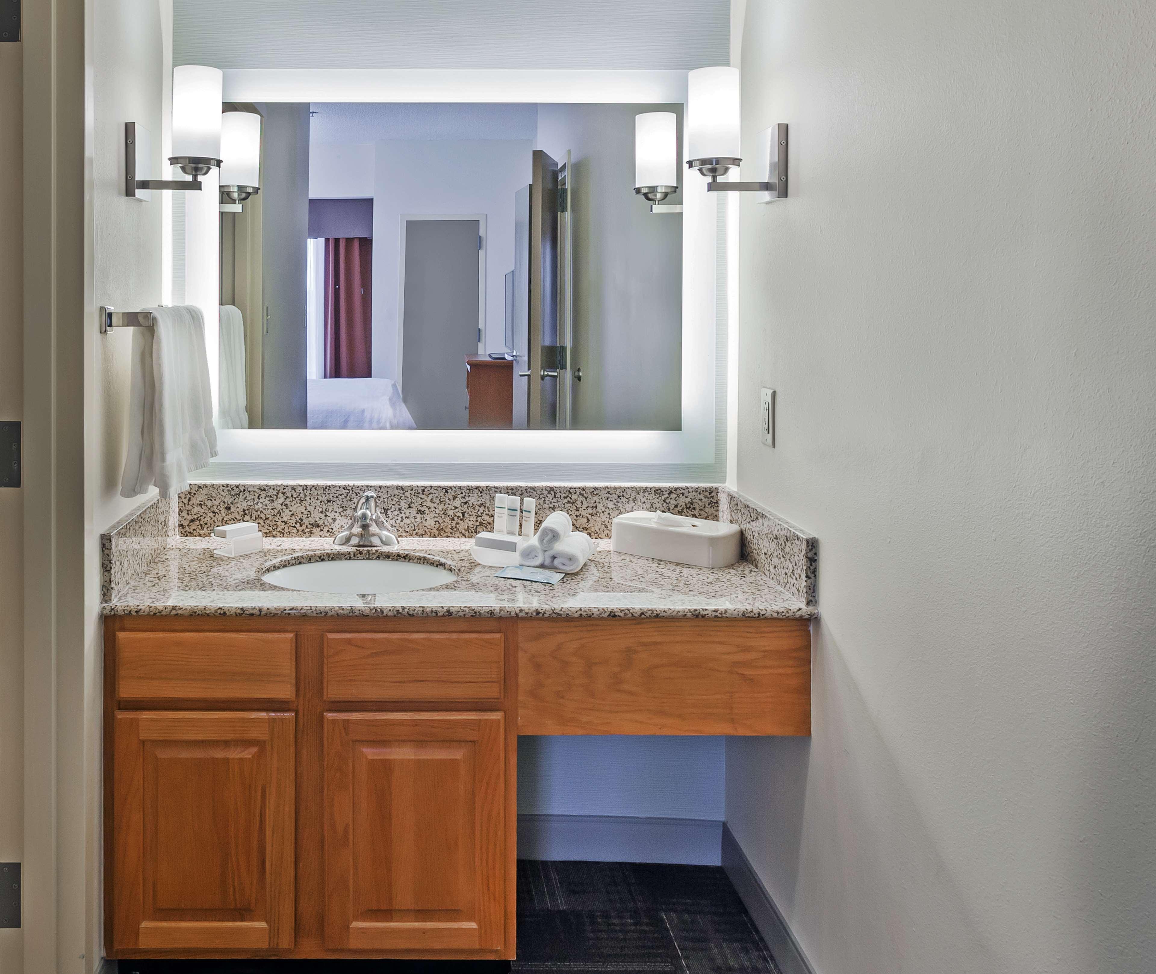 Homewood Suites By Hilton Brownsville Exterior photo