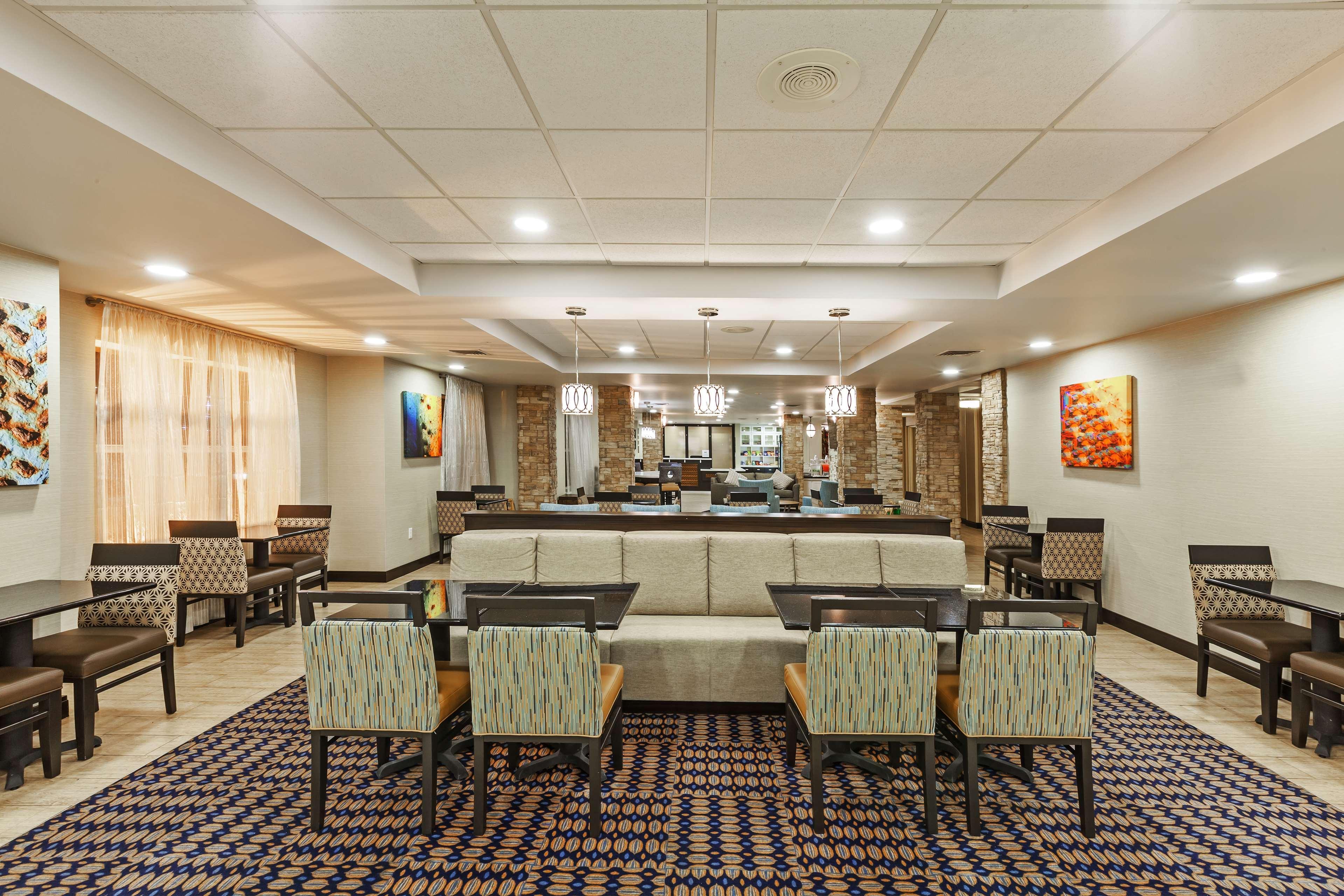 Homewood Suites By Hilton Brownsville Exterior photo