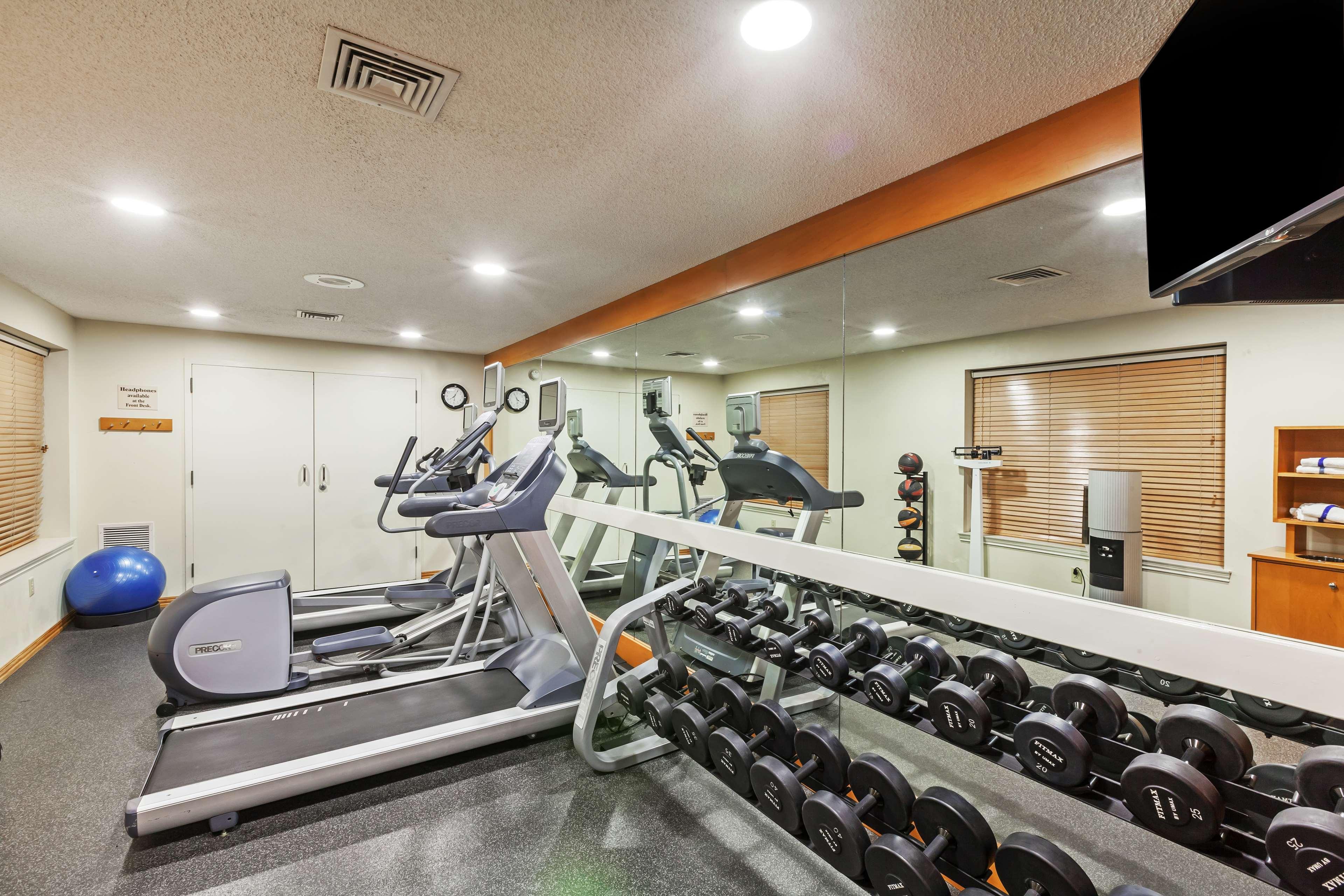 Homewood Suites By Hilton Brownsville Exterior photo